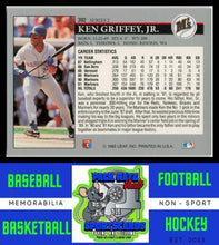 Load image into Gallery viewer, 1992 Leaf #392 Ken Griffey NM